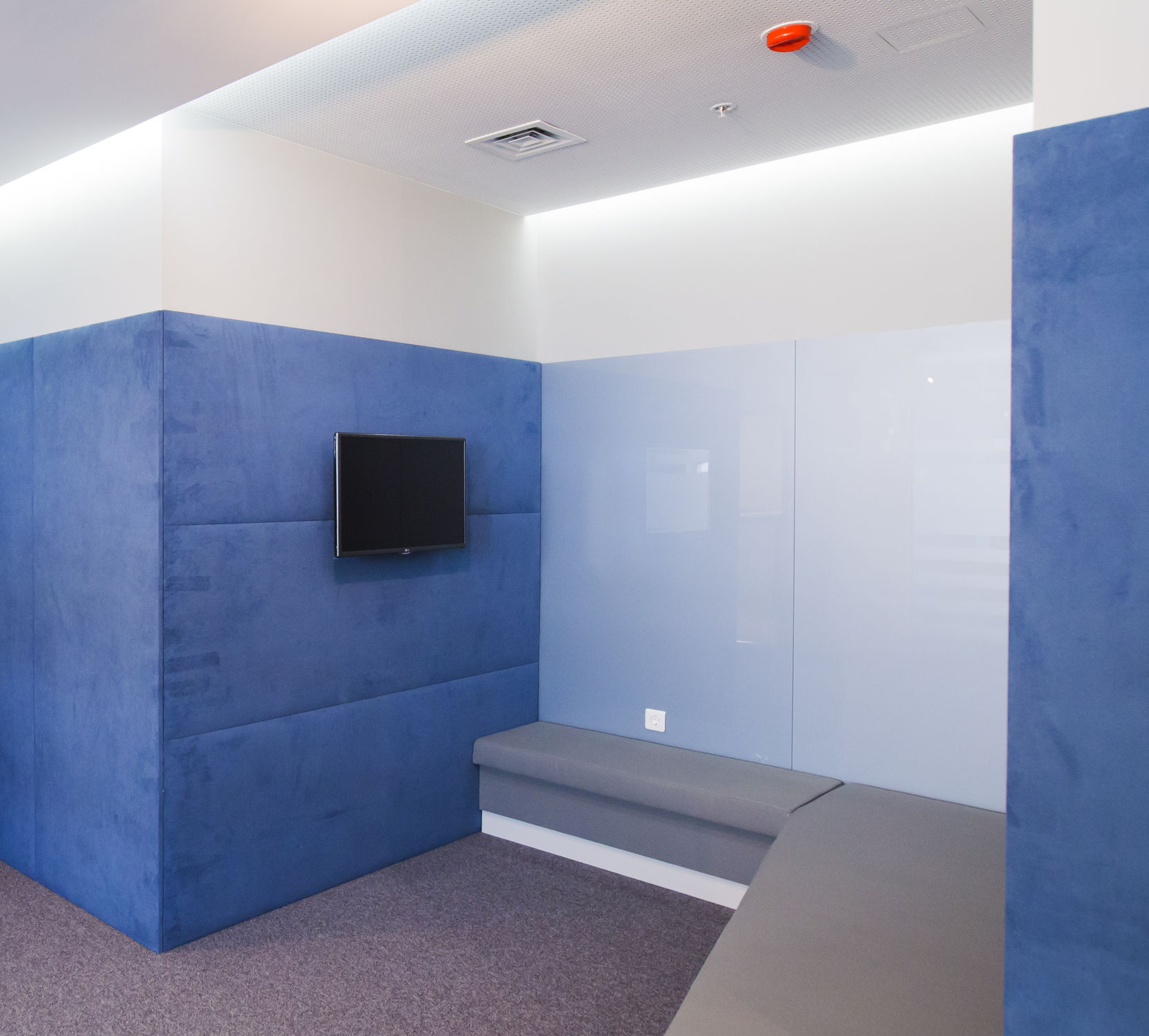 Фото Облицовка стеклом