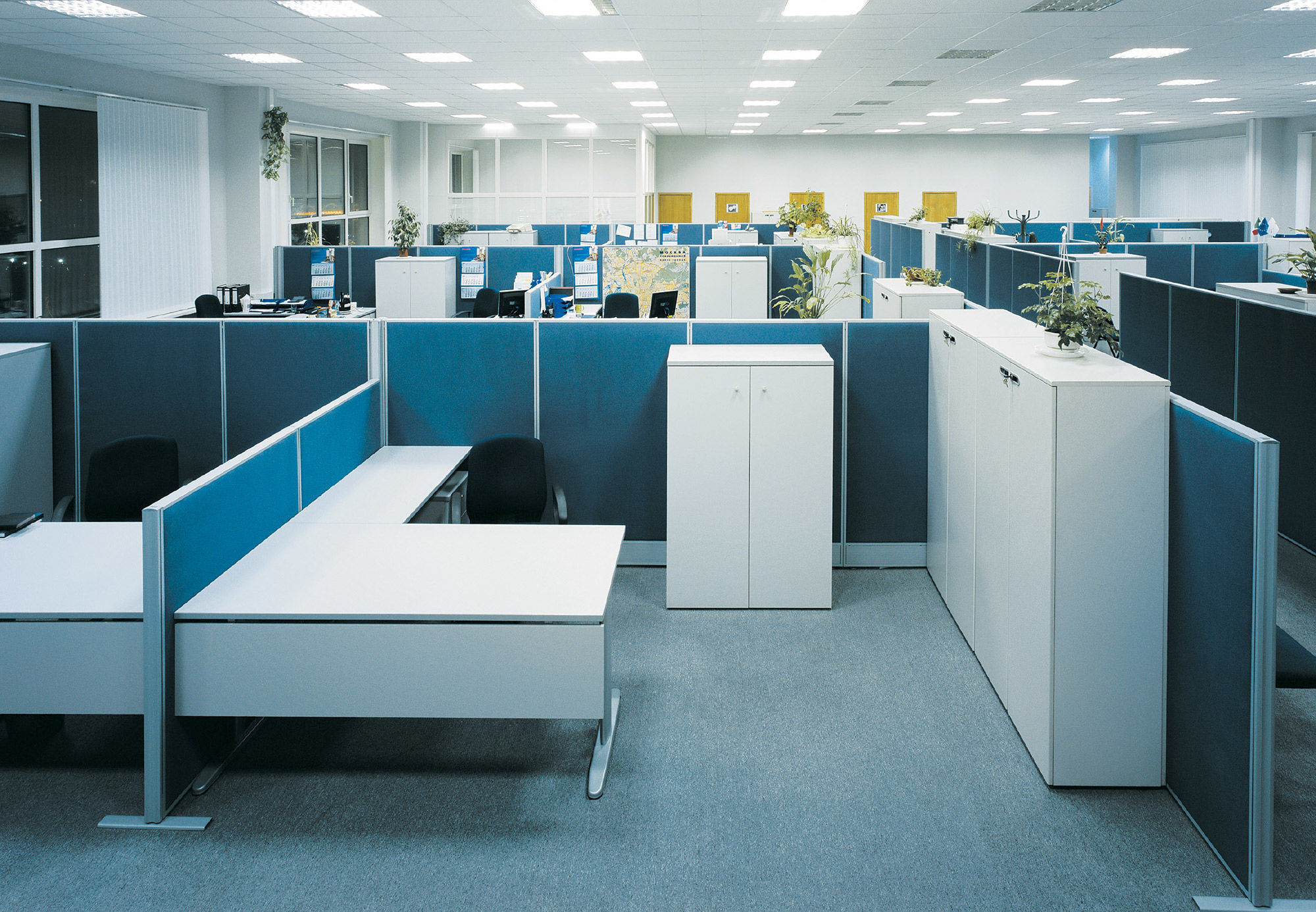 Фото Мобильная система перегородок UALCOM-Optima +