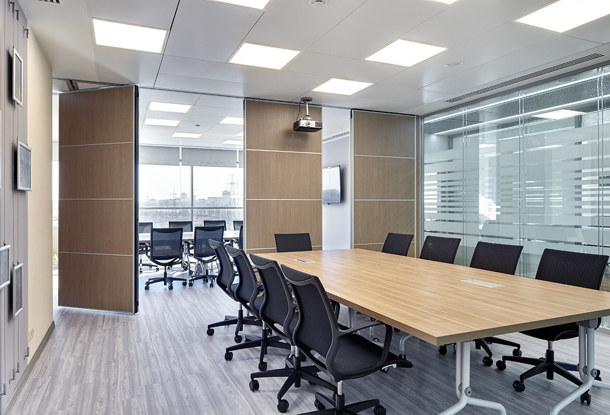 Фото Глухие раздвижные перегородки UALCOM Hufcor