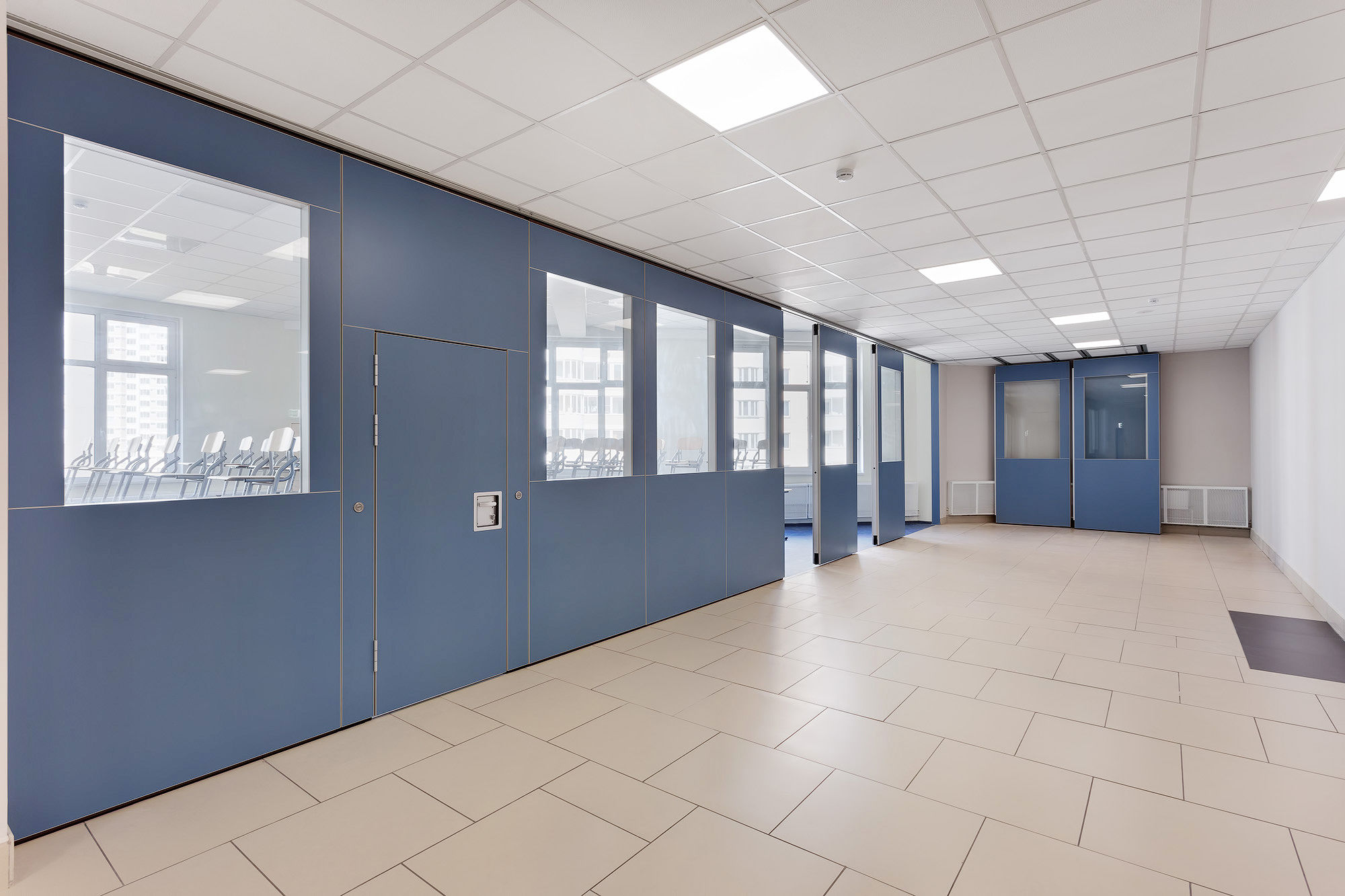 Фото Глухие раздвижные перегородки UALCOM Hufcor