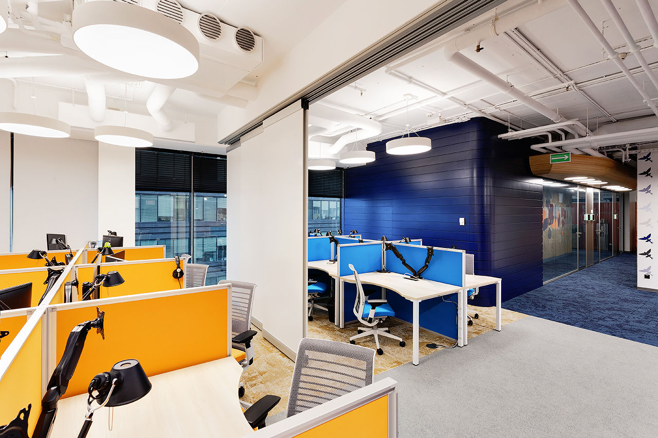 Фото Глухие раздвижные перегородки UALCOM Hufcor