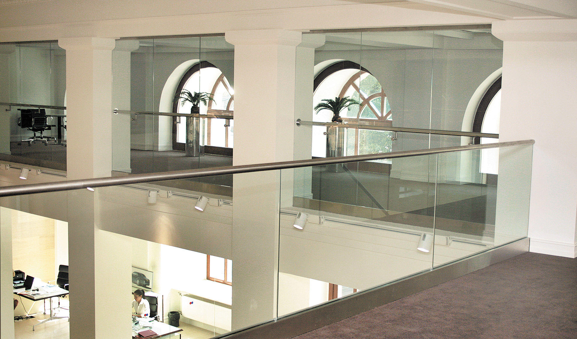 Фото Системы ограждений UALCOM-Parapetto