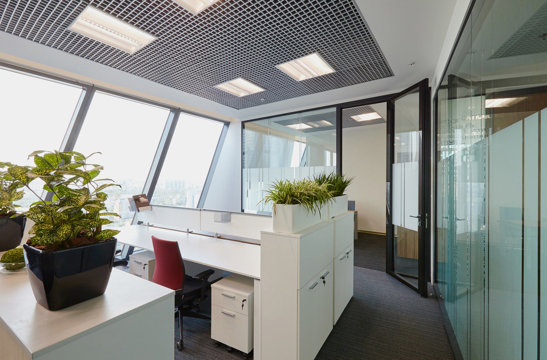 Фото Звуконепроницаемые двери UALCOM-Magic