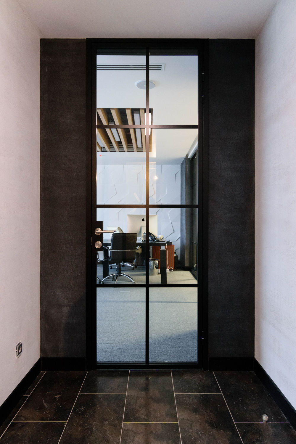 Фото Двери UALCOM-Quadro