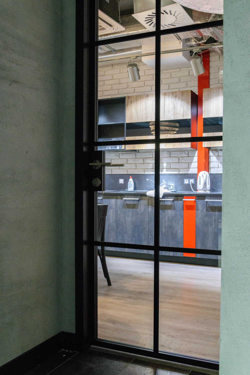 Фото Двери UALCOM-Quadro