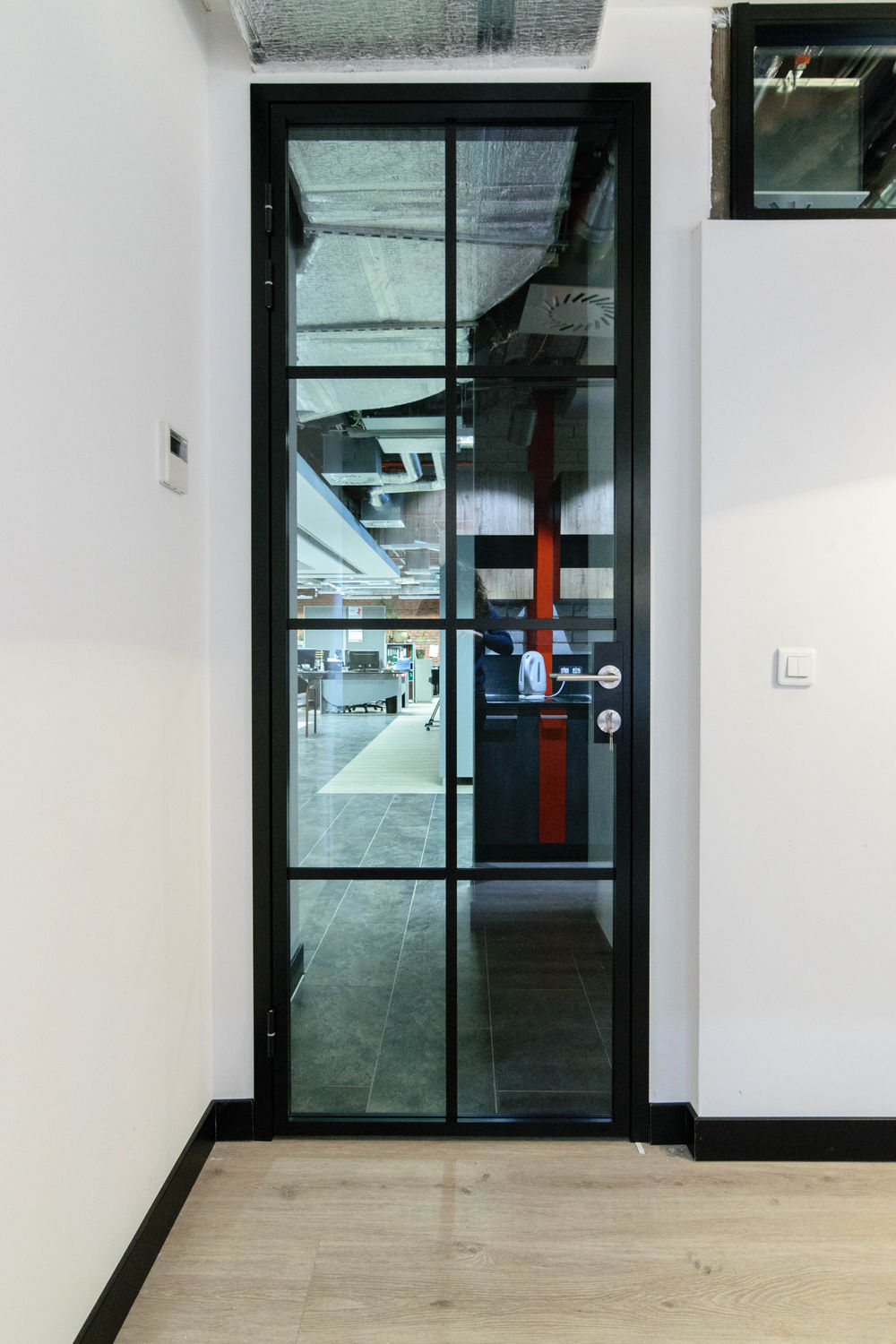 Фото Двери UALCOM-Quadro