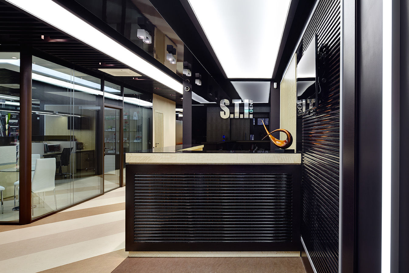 Фото Облицовка панелями UALCOM-Regina