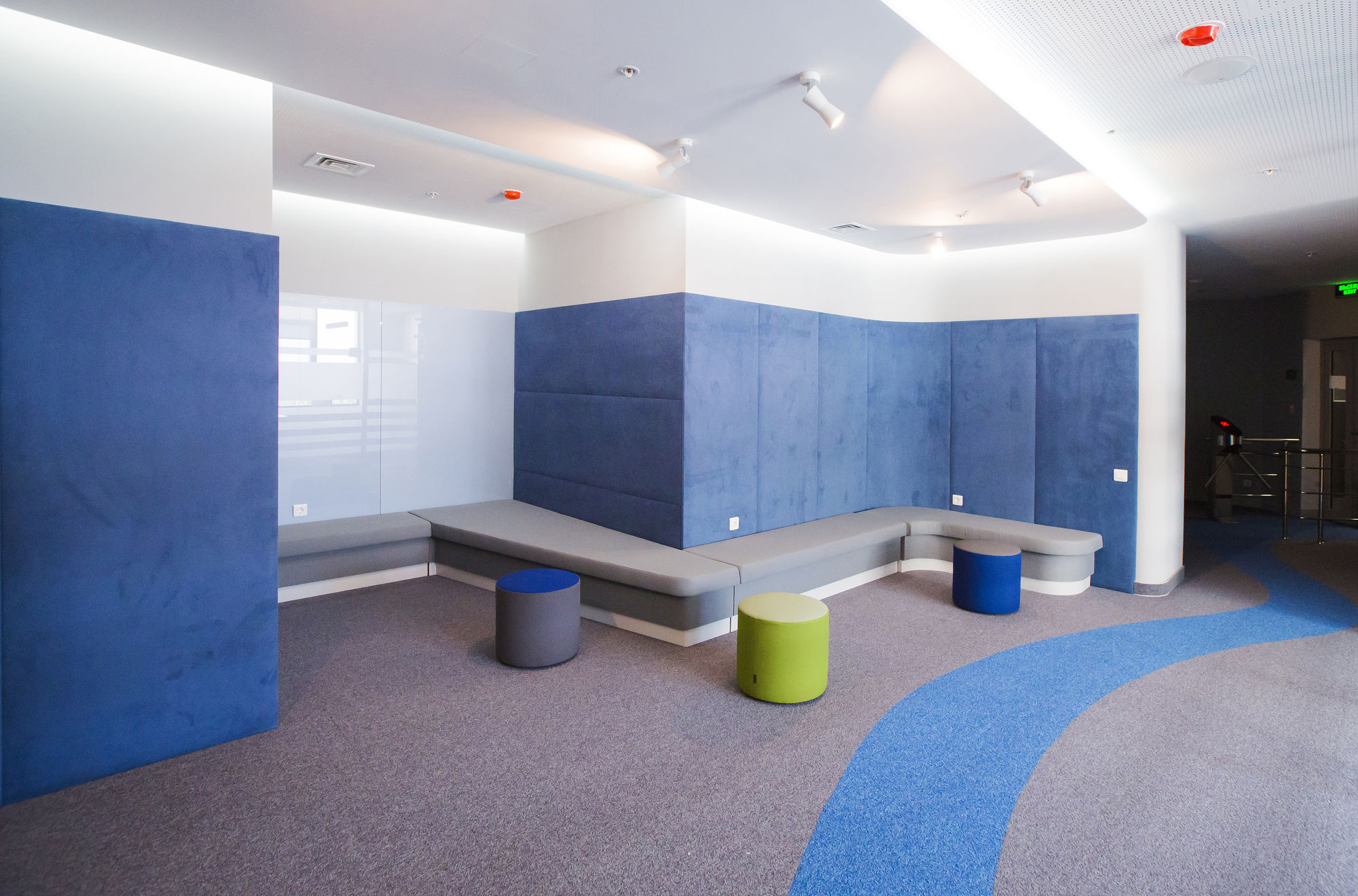 Фото Облицовка панелями UALCOM-Regina