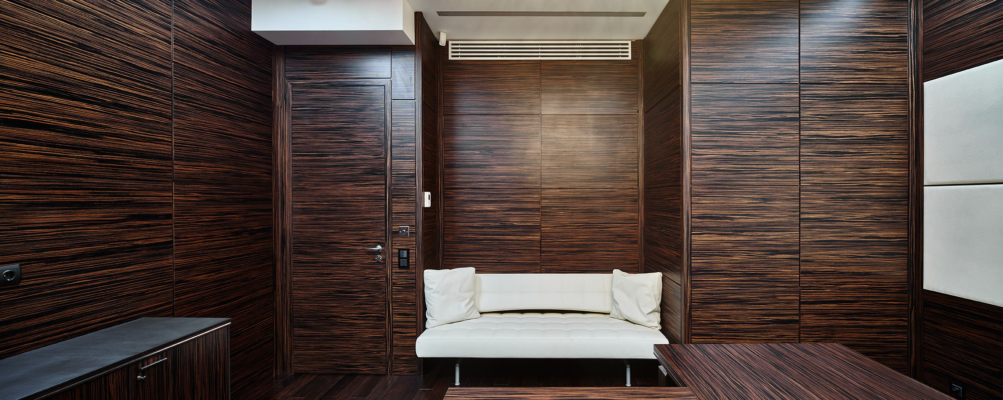 Фото Облицовка панелями UALCOM-Regina