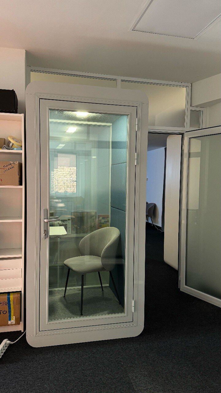 Фото Акустические кабинки