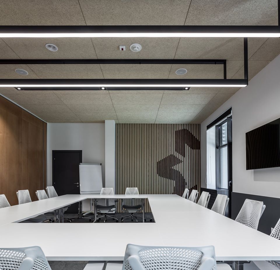 Фото UALCOM приняла участие в оформлении перегородок для компании МЕТИНВЕСТ Холдинг.