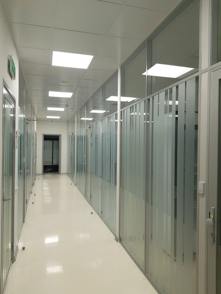 Фото Стандартные и нестандартные решения с перегородками UALCOM Orman - Lux.