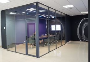 Стильный офис компании Вивид.