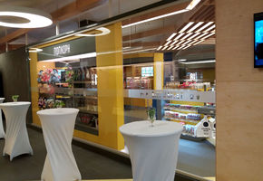 UALCOM-Crystal в проекте Блокбастер - развлекательный центр, кинотеатр