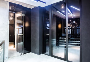 Двери UALCOM-Magic в проекте IT Компания S.M.A.R.T. Solutions