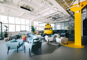 UALCOM-Crystal в проекте Компания UALCOM оформила пространство нового офиса современного сообщества состоявшихся стартап-основатетелей -  LIFT99 в г. Киев.