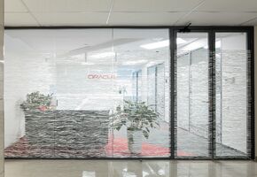 Двери Intero N в проекте Новый, яркий, нестандартный проект воплотила компания UALCOM .