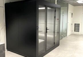 Акустические кабины в проекте Компания ЭКСПРЕССПЛАТА выбрала акустические кабины UALCOM для своего офиса в Киеве